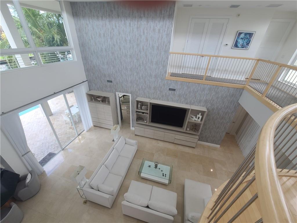 HILLSBORO HARBOR UNIT B - Residential