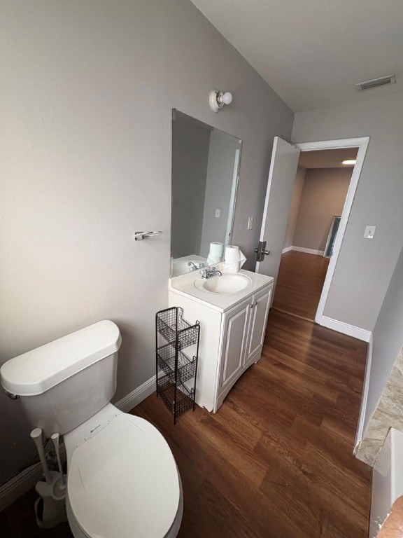 SUNSHINE VILLAS - Residential Lease