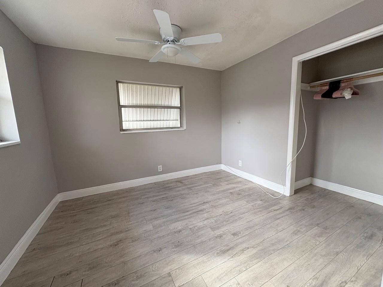 SUNSHINE VILLAS - Residential Lease