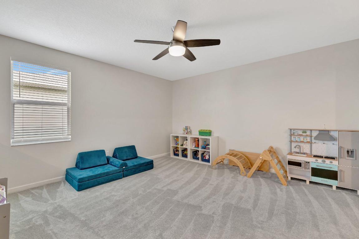 EMERY II - Residential