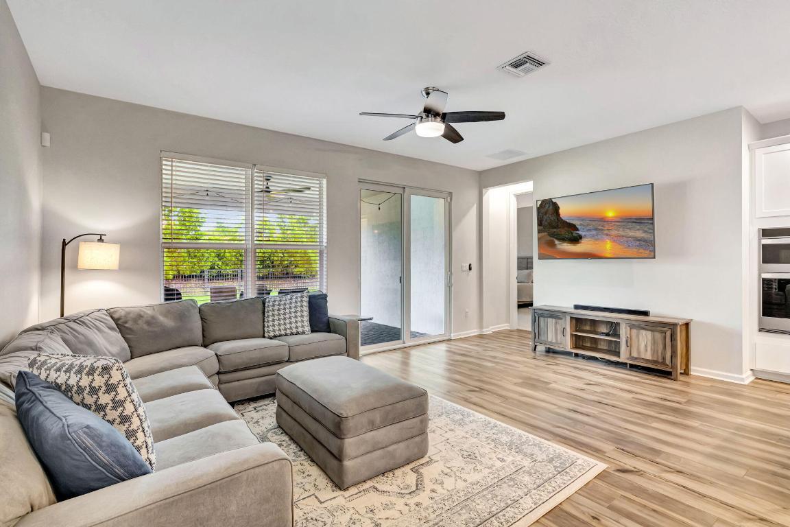 EMERY II - Residential