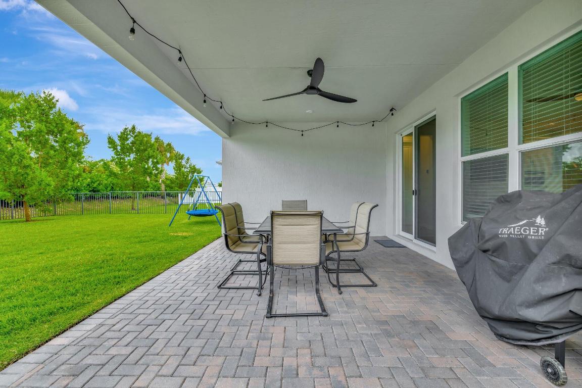 EMERY II - Residential