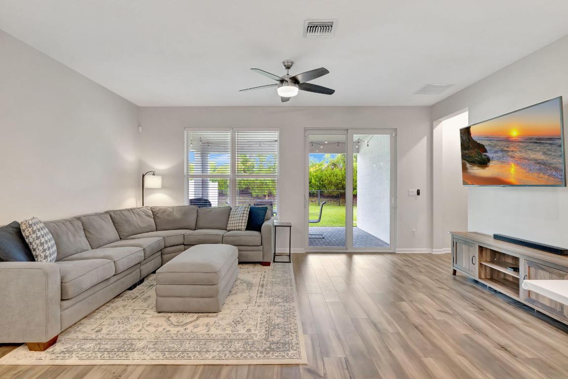 EMERY II - Residential