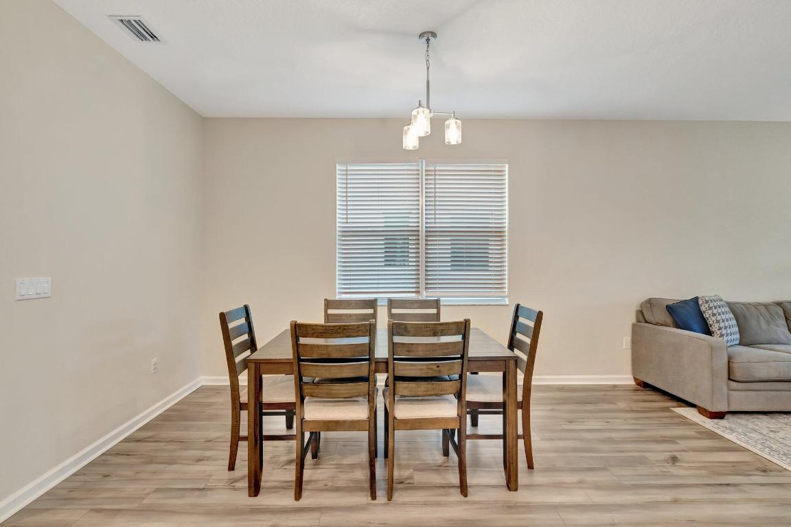 EMERY II - Residential