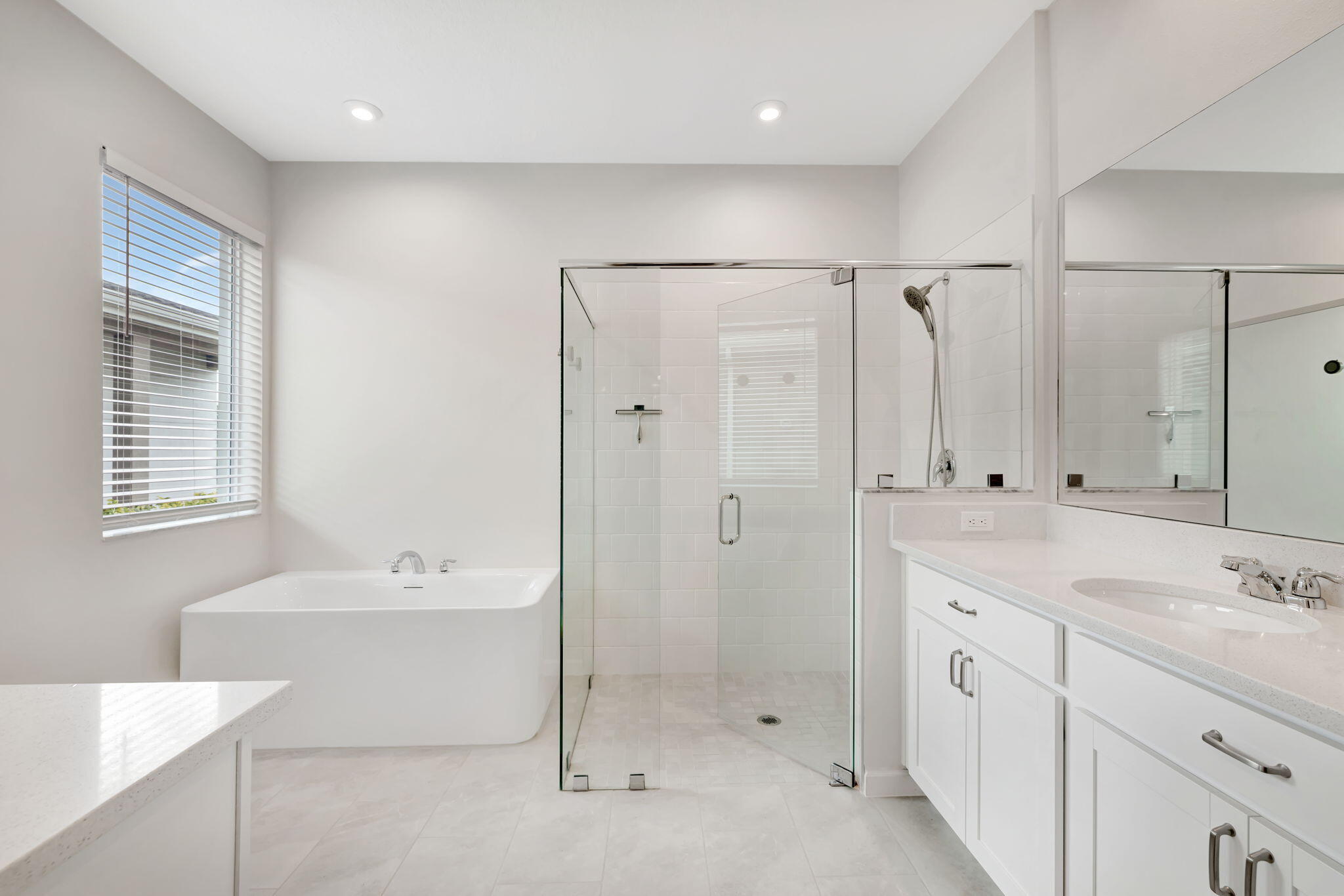 EMERY II - Residential