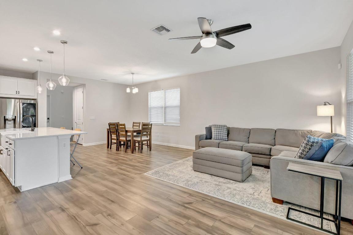 EMERY II - Residential