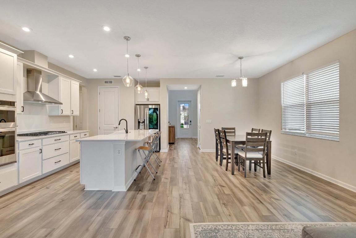 EMERY II - Residential