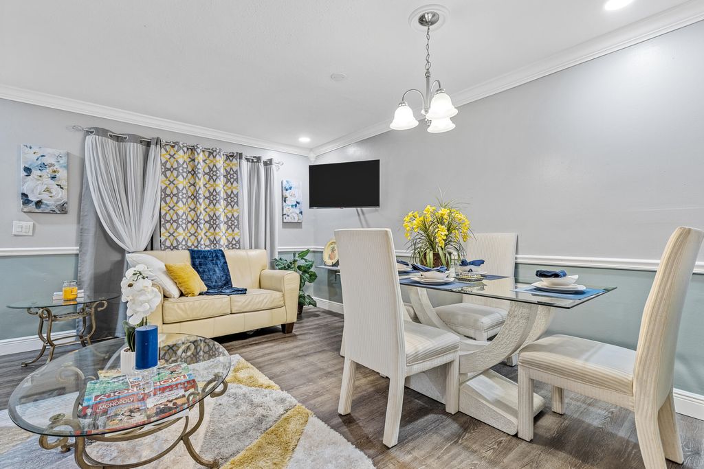 Photo of 101 NE 4th Street # 2, Delray Beach, FL 33444 (MLS # B26022315)