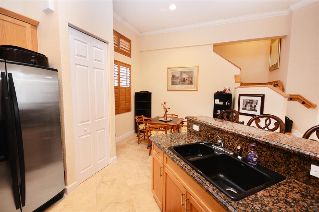 Paseos - Residential