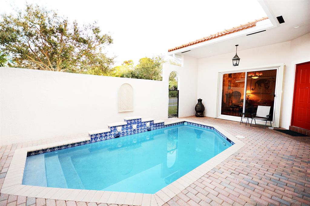 Paseos - Residential