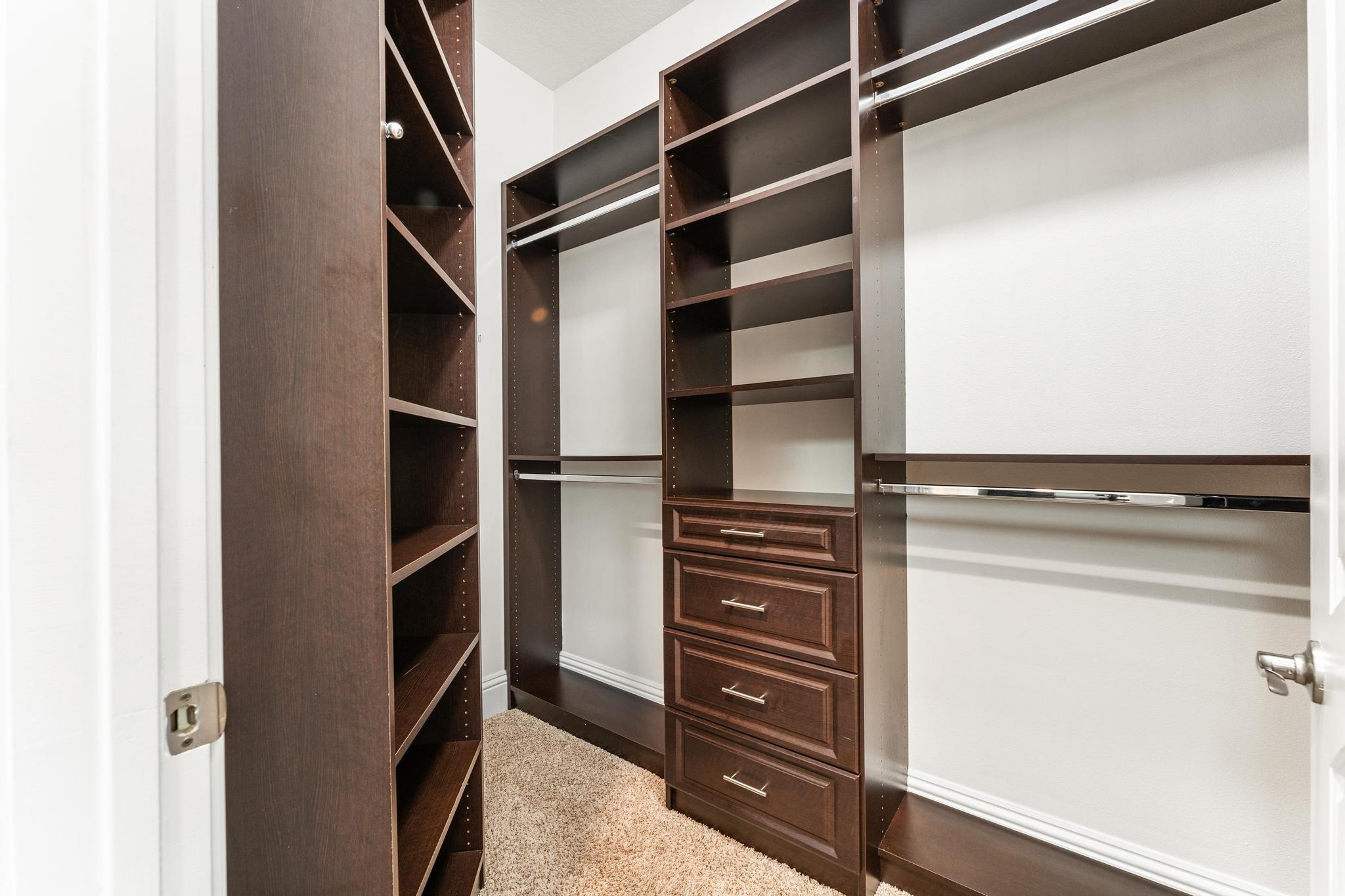 TESORO PLAT NO 15 - Residential Lease