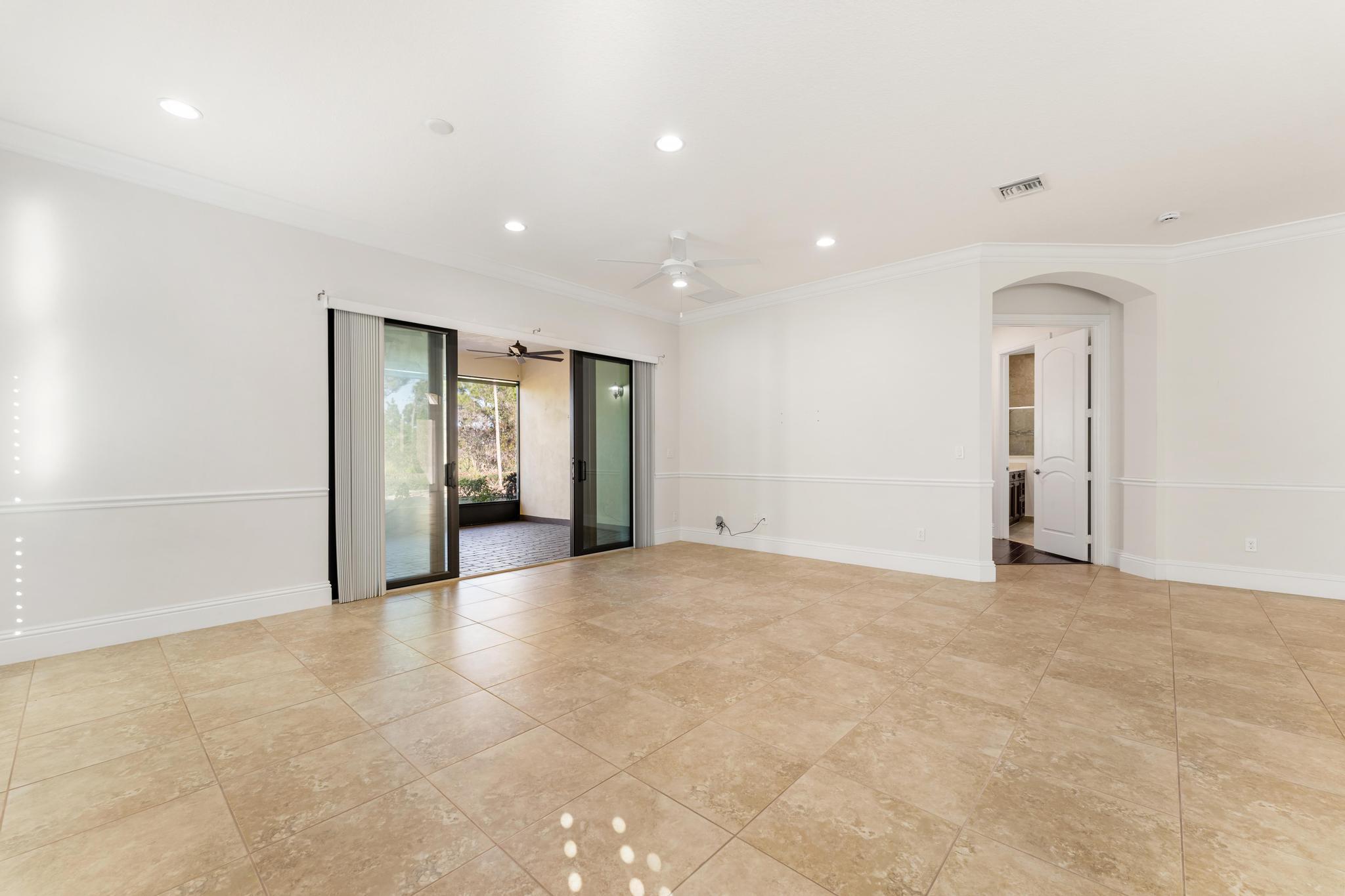 TESORO PLAT NO 15 - Residential Lease