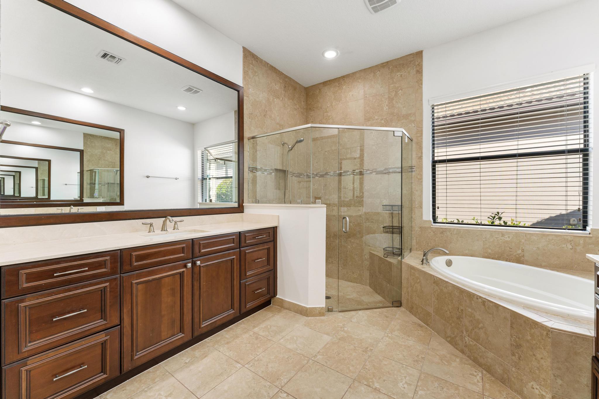 TESORO PLAT NO 15 - Residential Lease