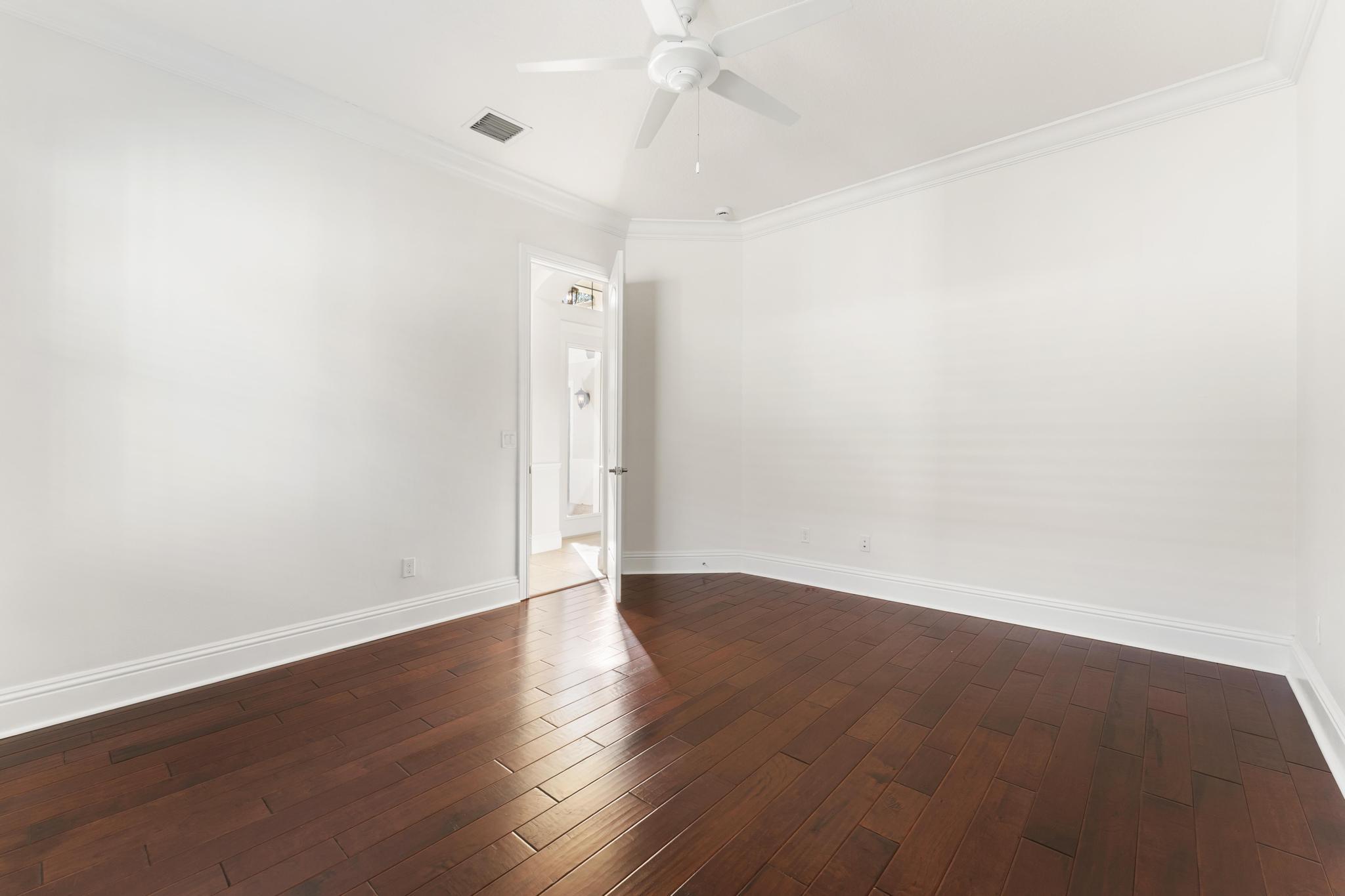 TESORO PLAT NO 15 - Residential Lease