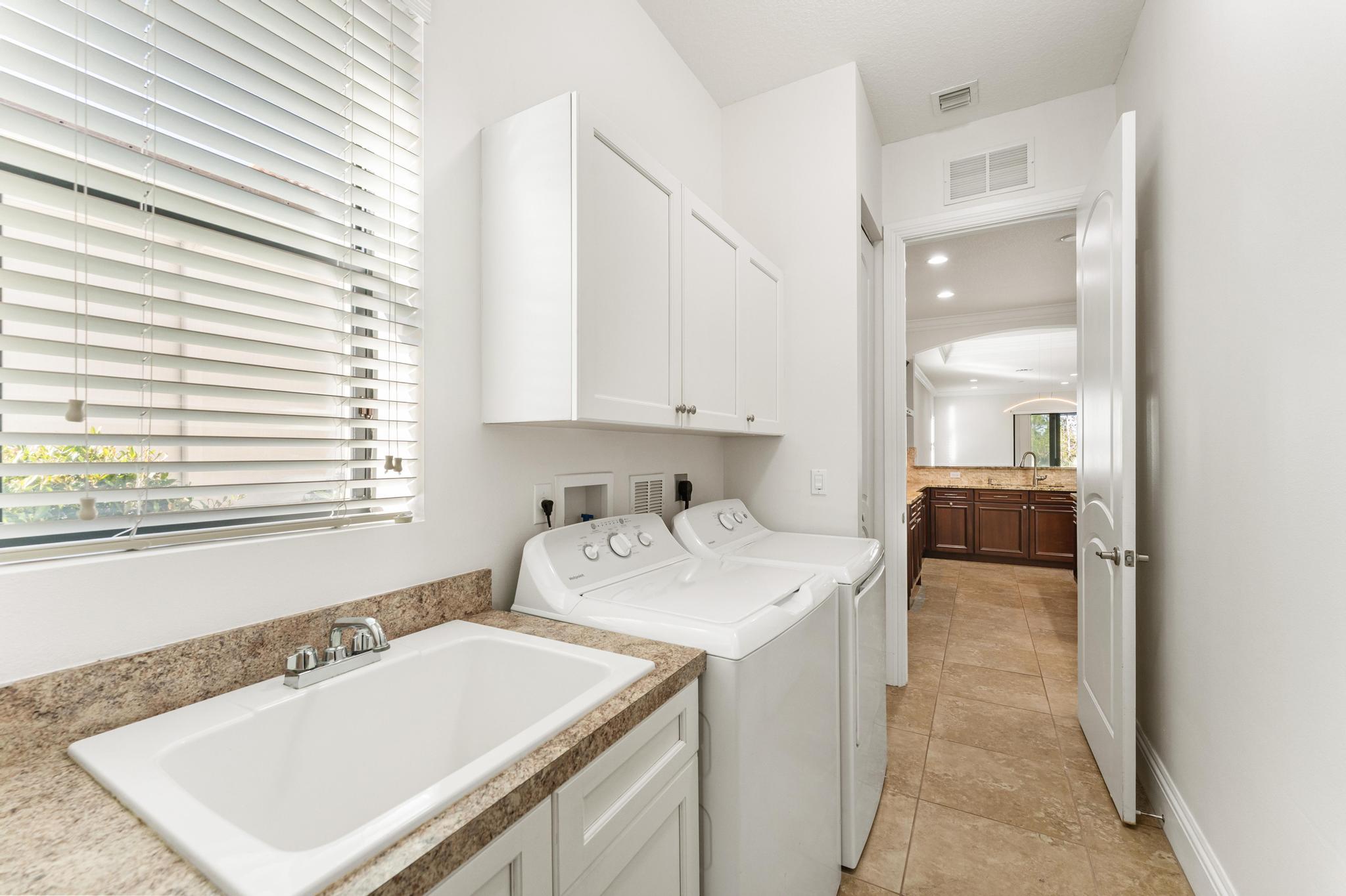 TESORO PLAT NO 15 - Residential Lease