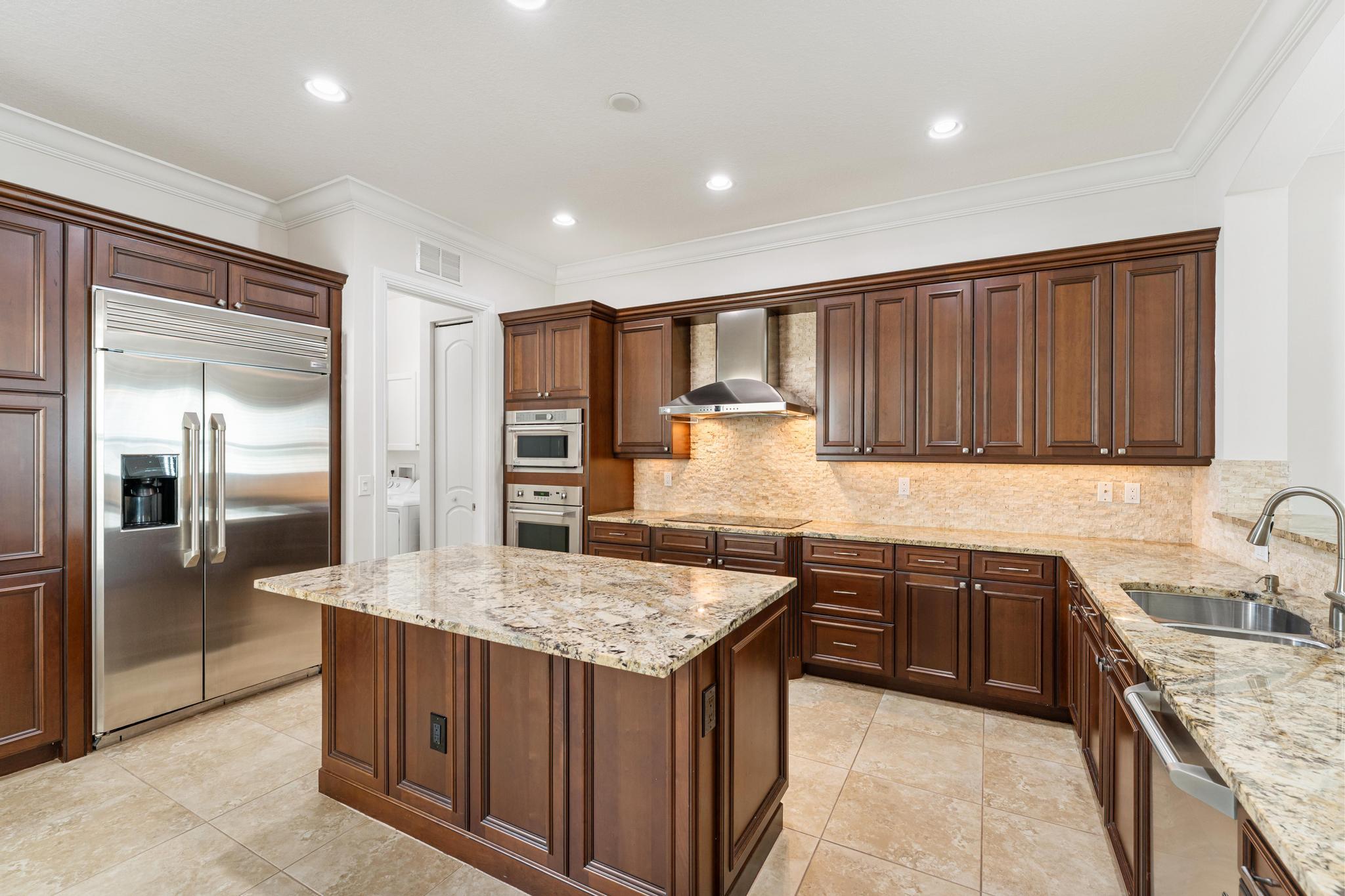 TESORO PLAT NO 15 - Residential Lease