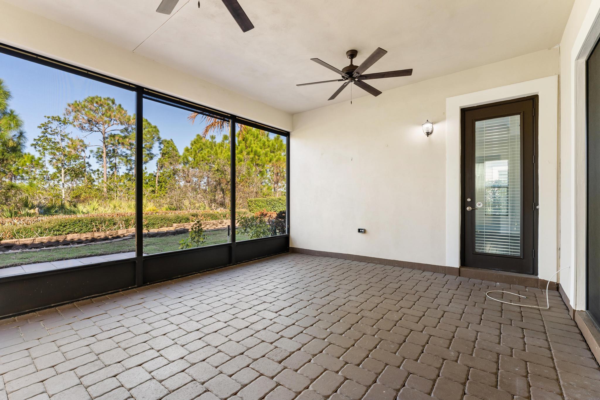 TESORO PLAT NO 15 - Residential Lease