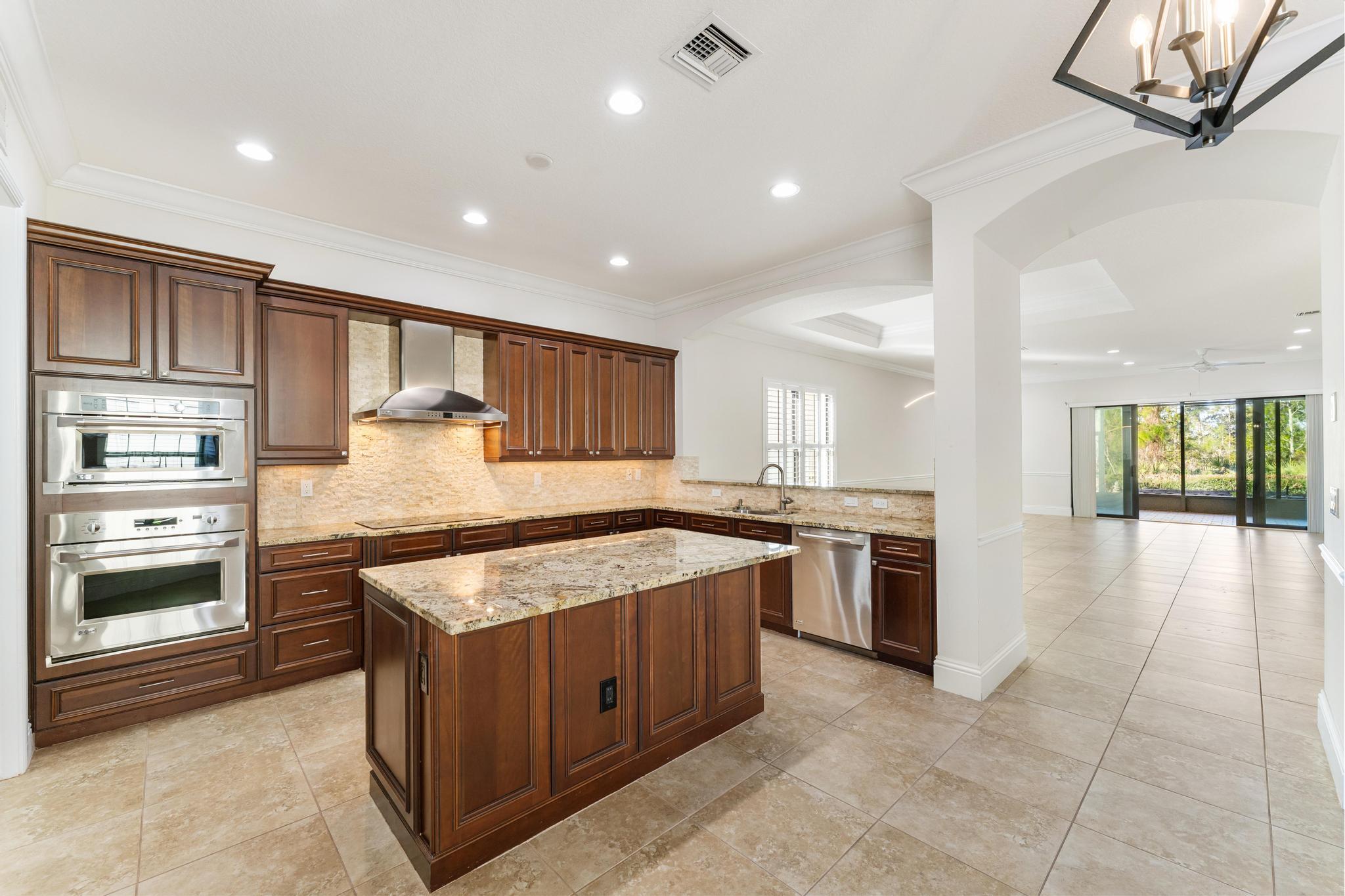 TESORO PLAT NO 15 - Residential Lease