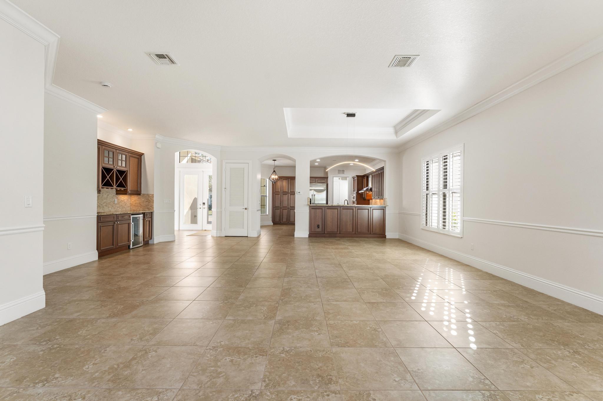 TESORO PLAT NO 15 - Residential Lease