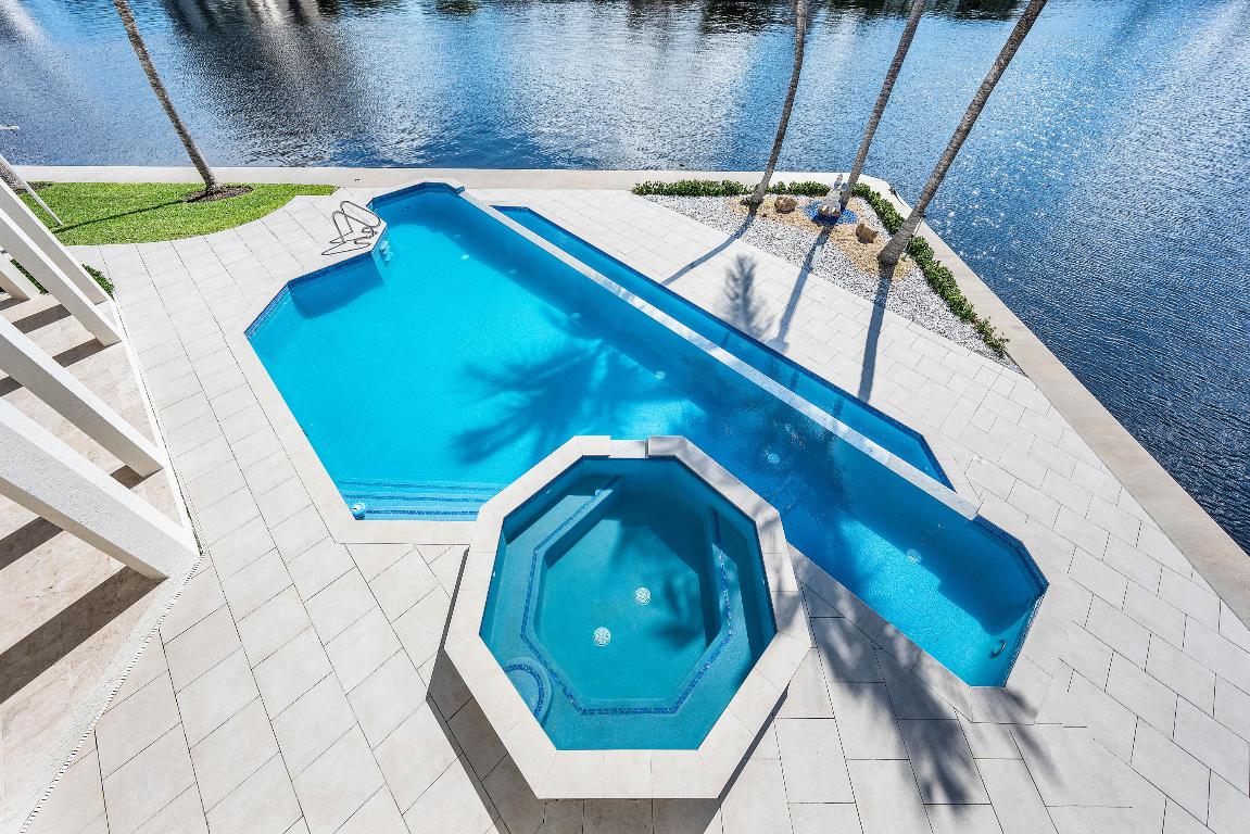 TROPIC ISLE 3RD SEC - Residential