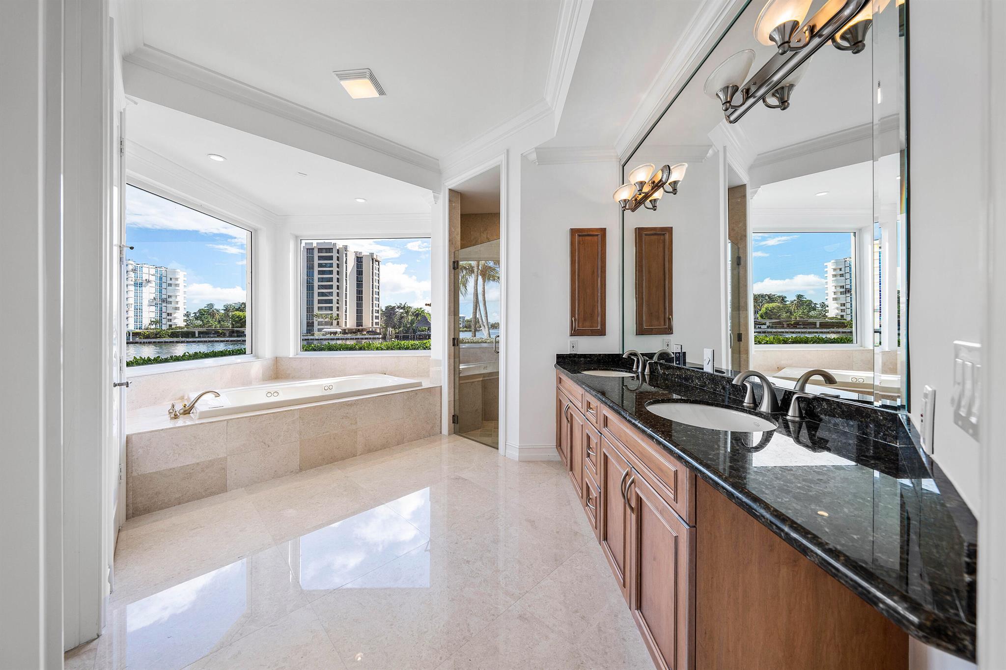 TROPIC ISLE 3RD SEC - Residential