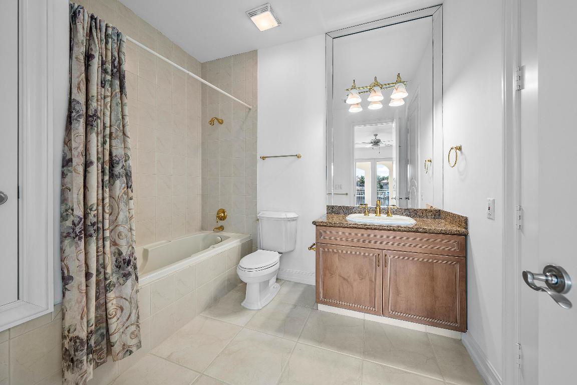 TROPIC ISLE 3RD SEC - Residential