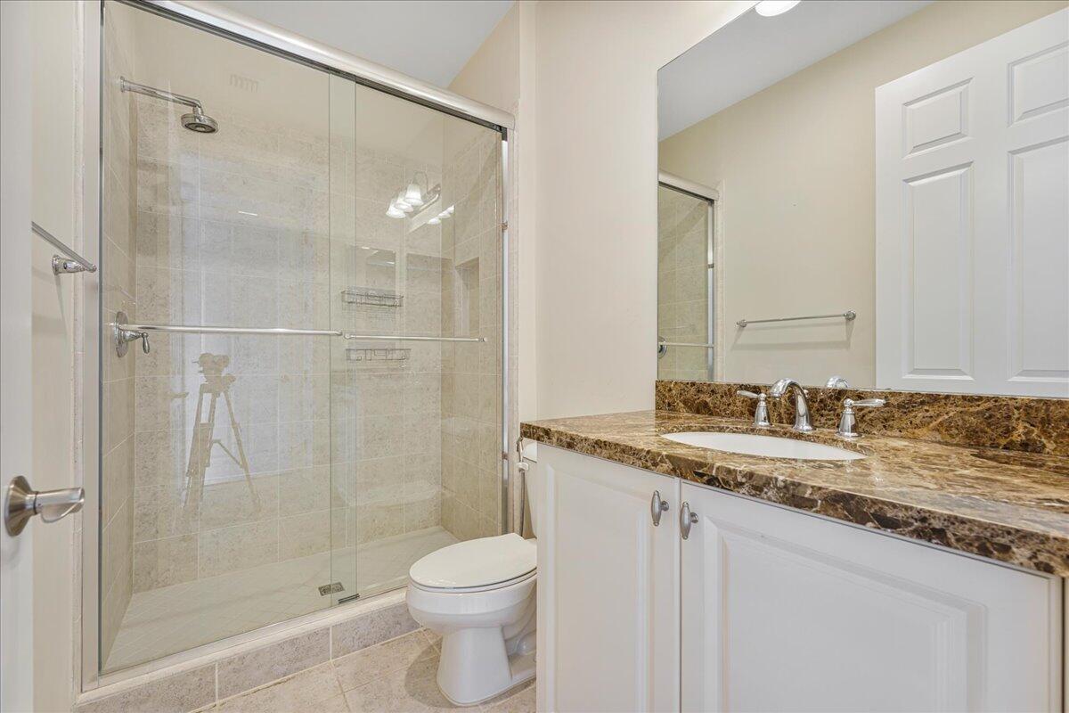 BRIDGES PL 8 - Residential Lease