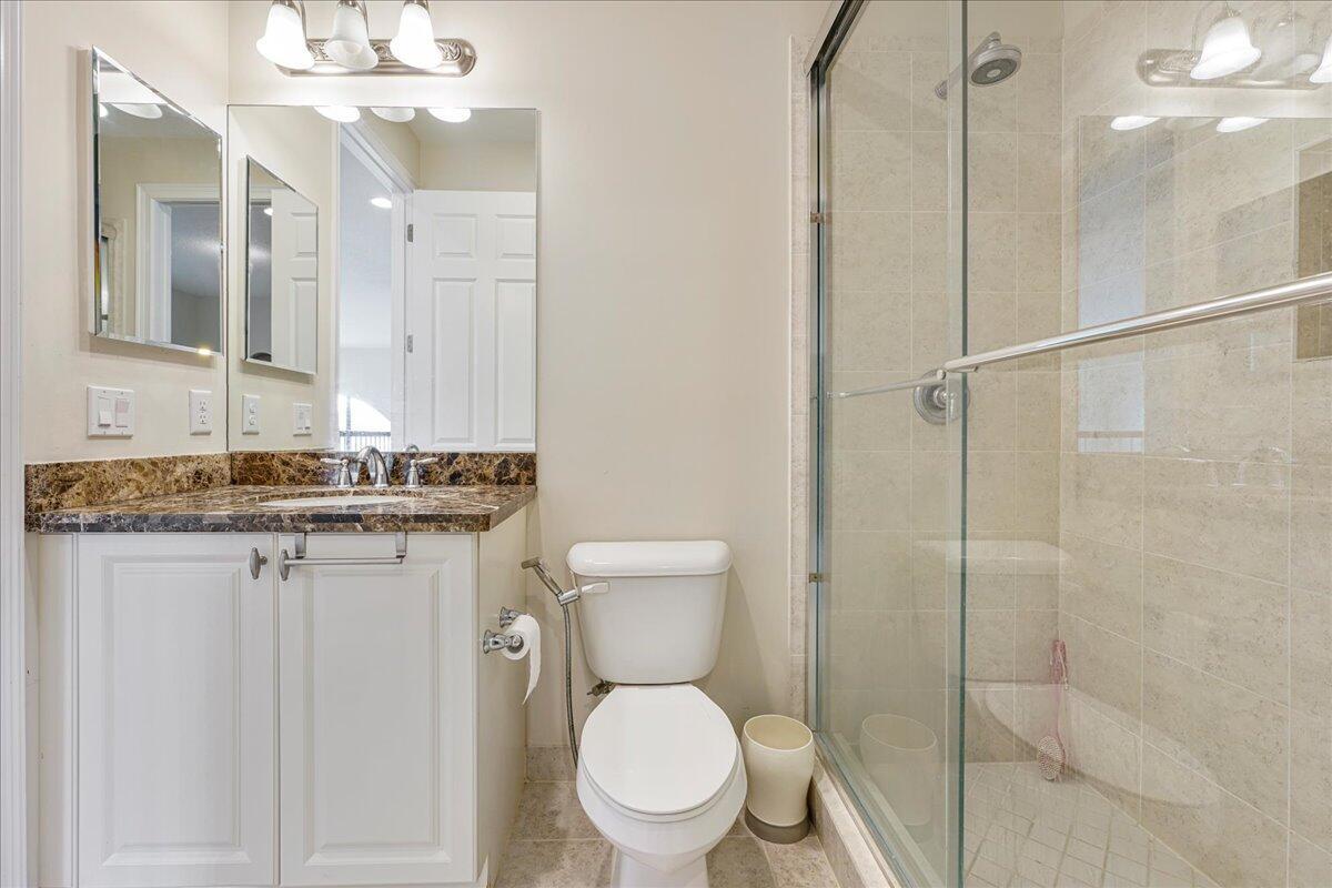 BRIDGES PL 8 - Residential Lease