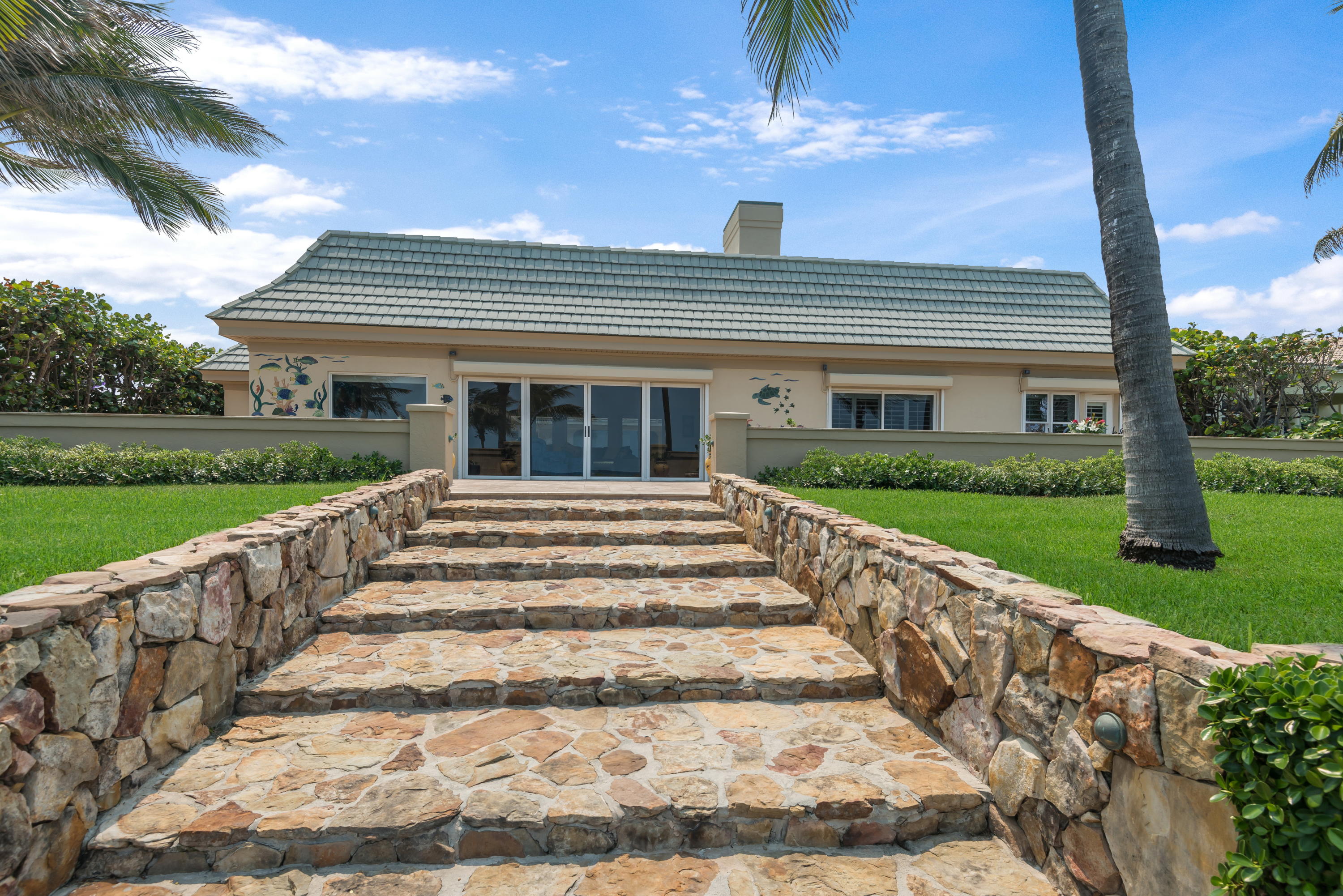 JUPITER INLET BEACH COLON - Residential