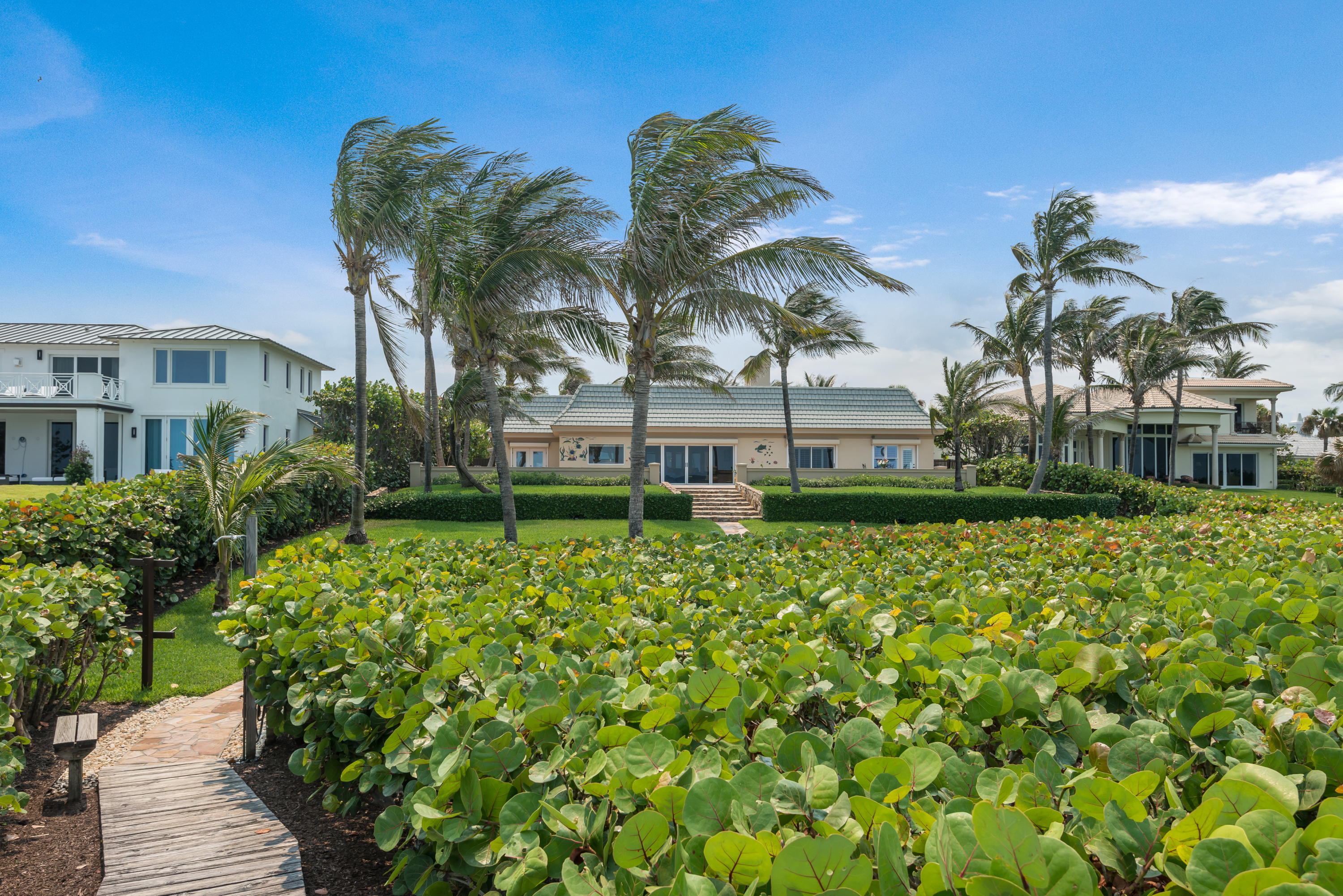 JUPITER INLET BEACH COLON - Residential
