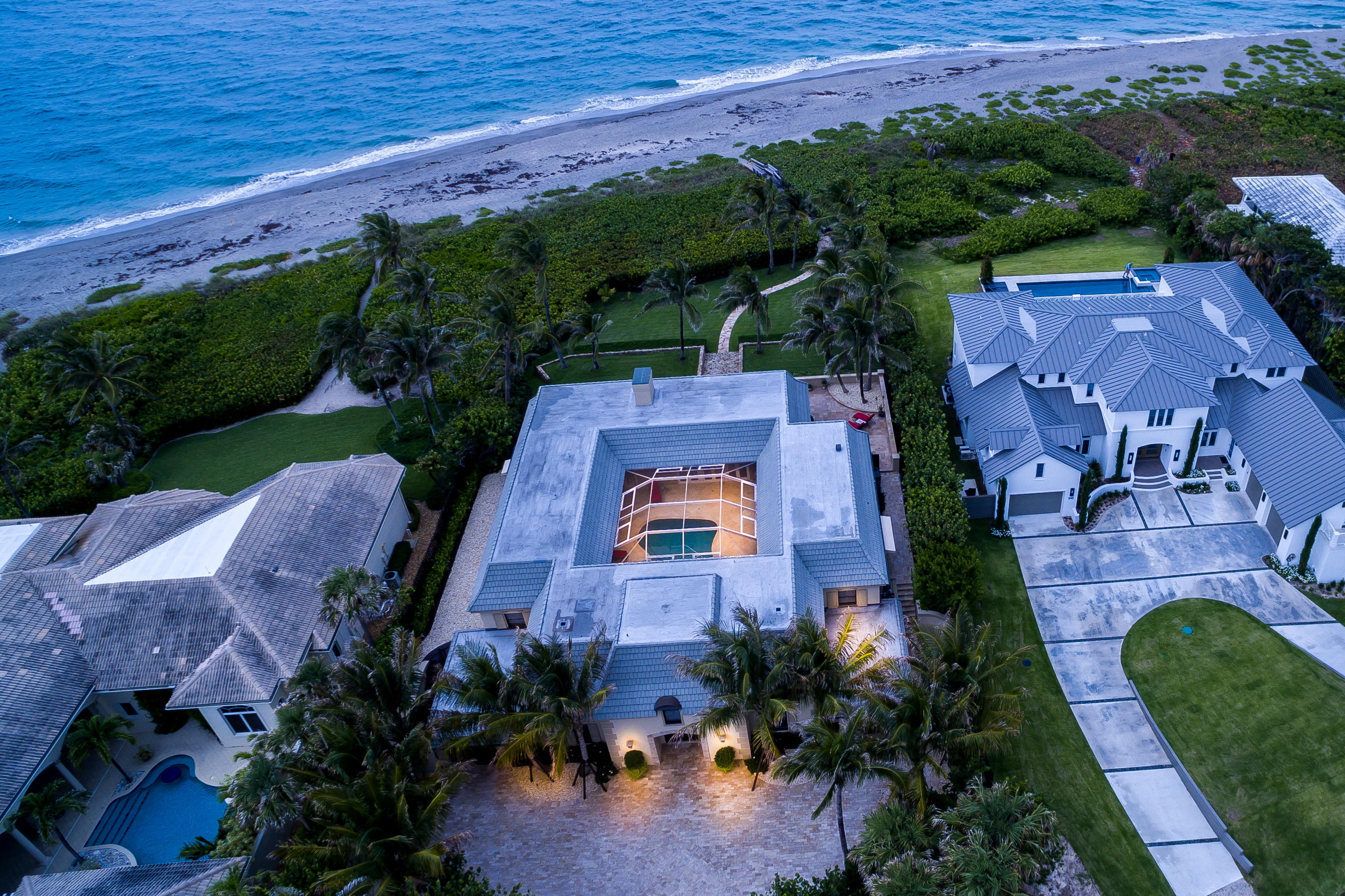 JUPITER INLET BEACH COLON - Residential