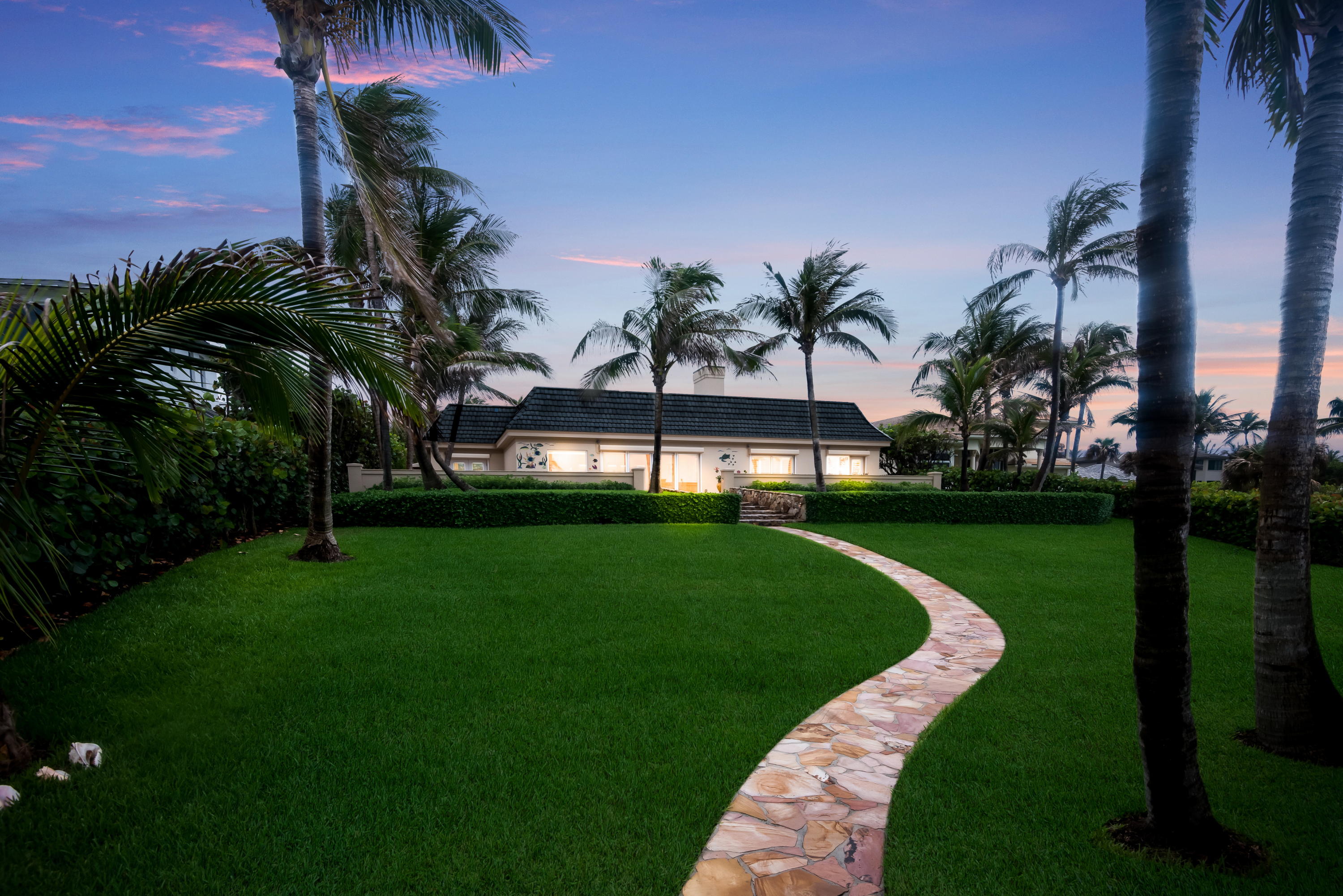 JUPITER INLET BEACH COLON - Residential