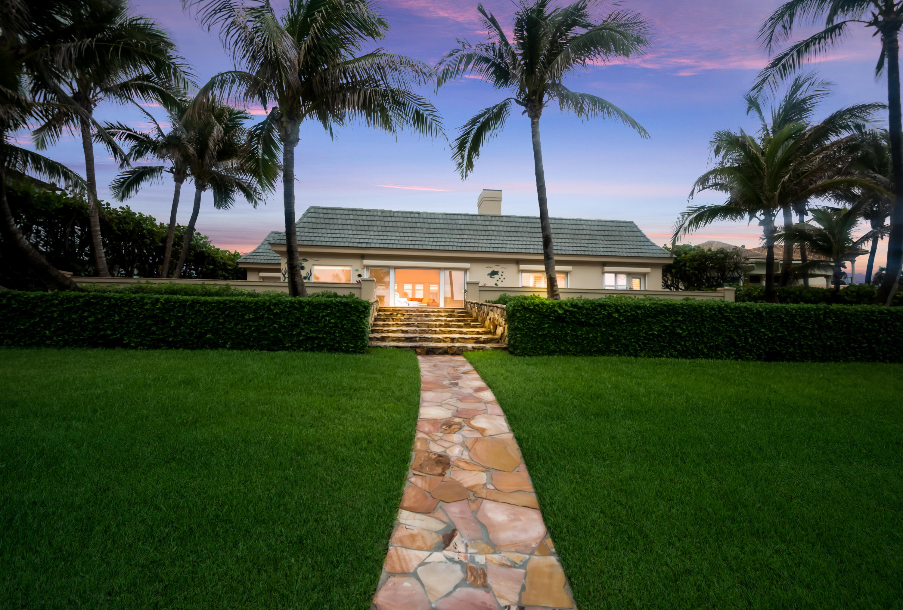 JUPITER INLET BEACH COLON - Residential