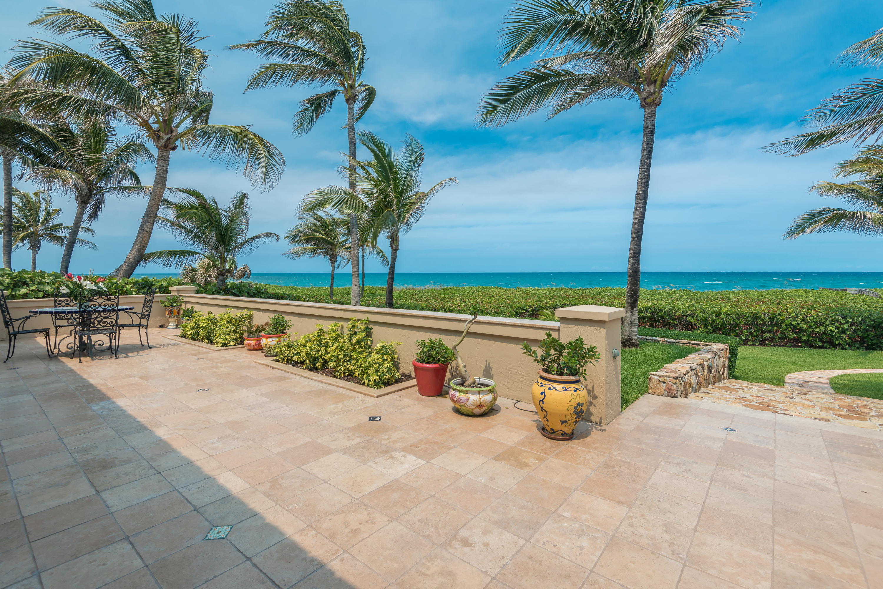 JUPITER INLET BEACH COLON - Residential