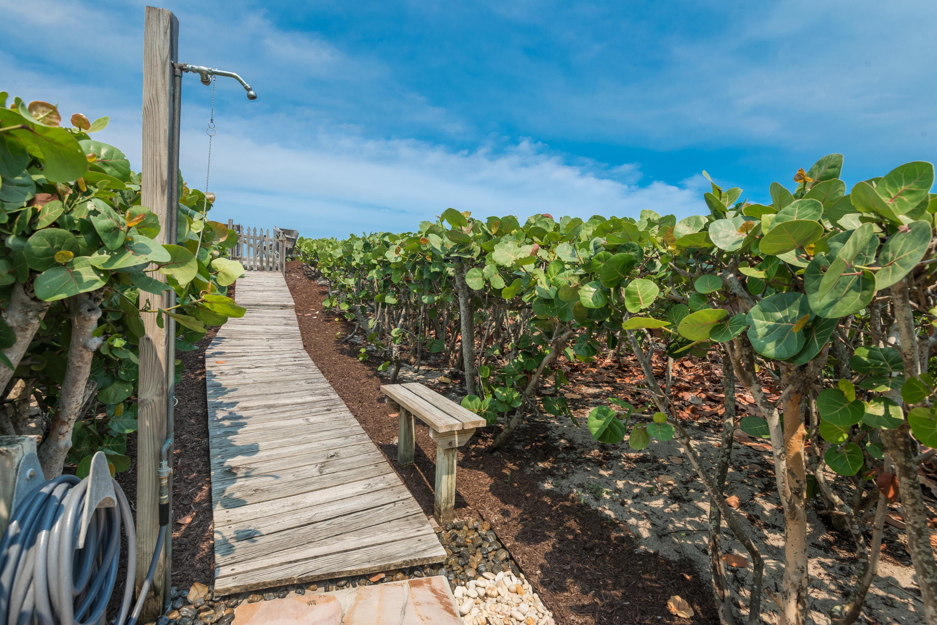 JUPITER INLET BEACH COLON - Residential