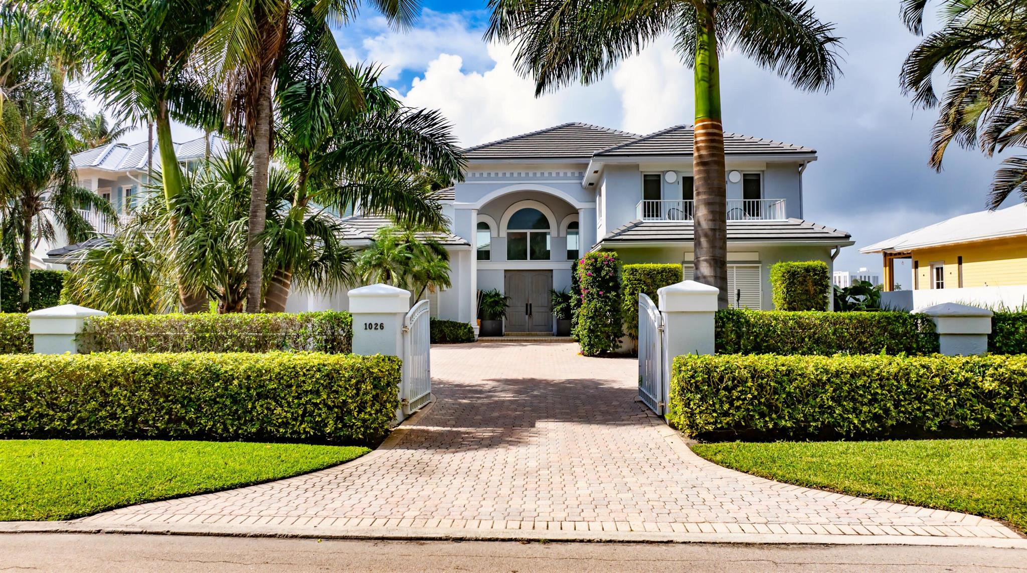 1026 Seasage Drive