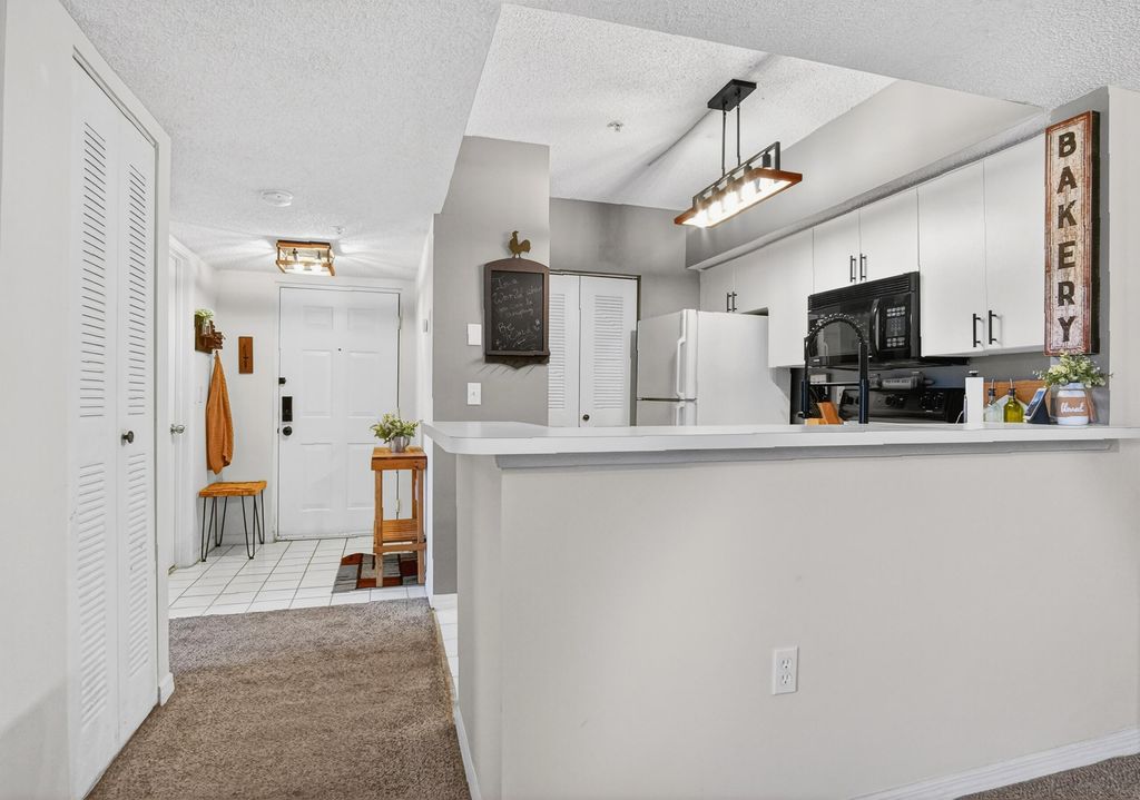 Photo of 1640 N 42nd Circle, Vero Beach, FL 32967 (MLS # B26002344)