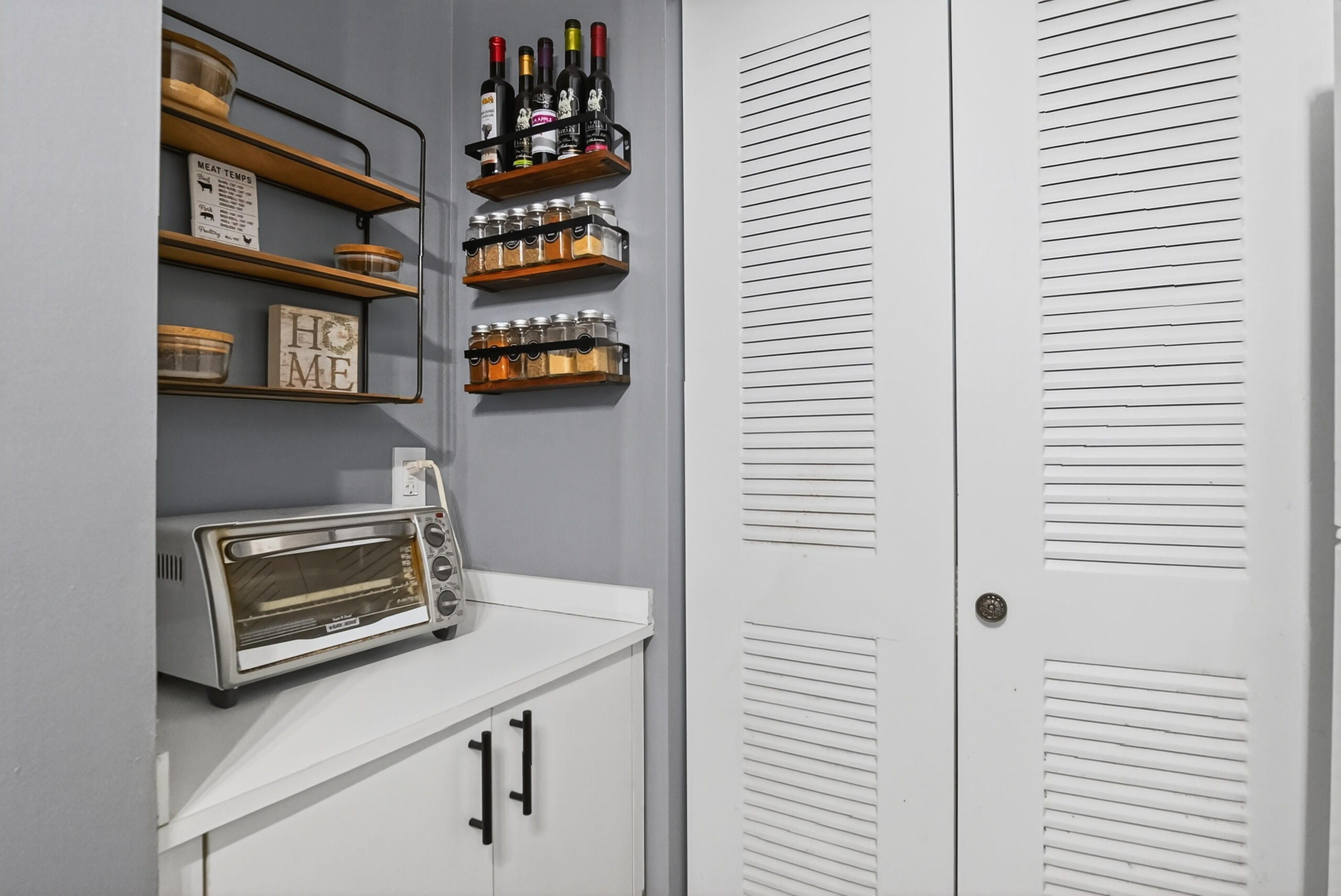 LAGUNA OF VERO BEACH - Residential