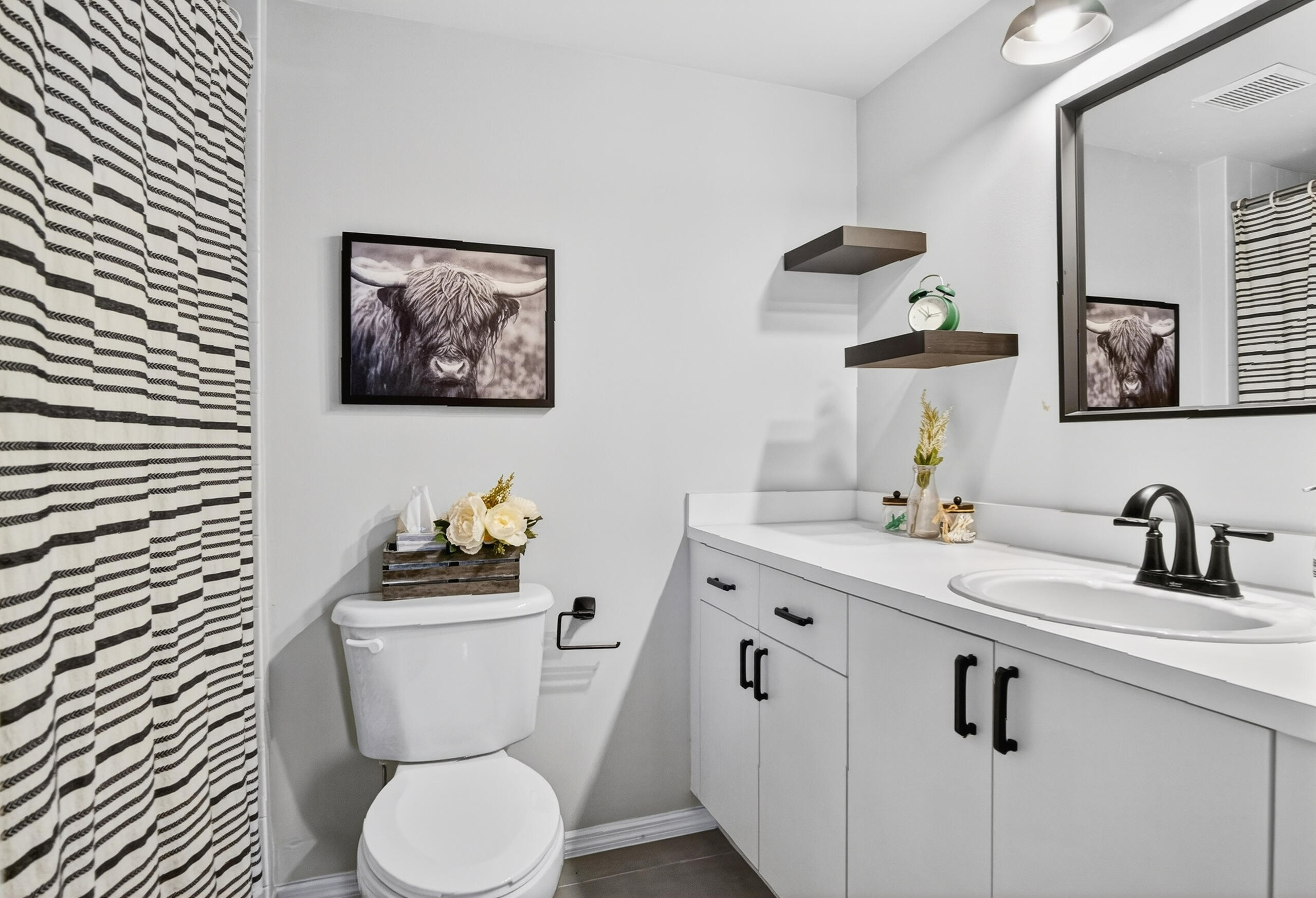 LAGUNA OF VERO BEACH - Residential