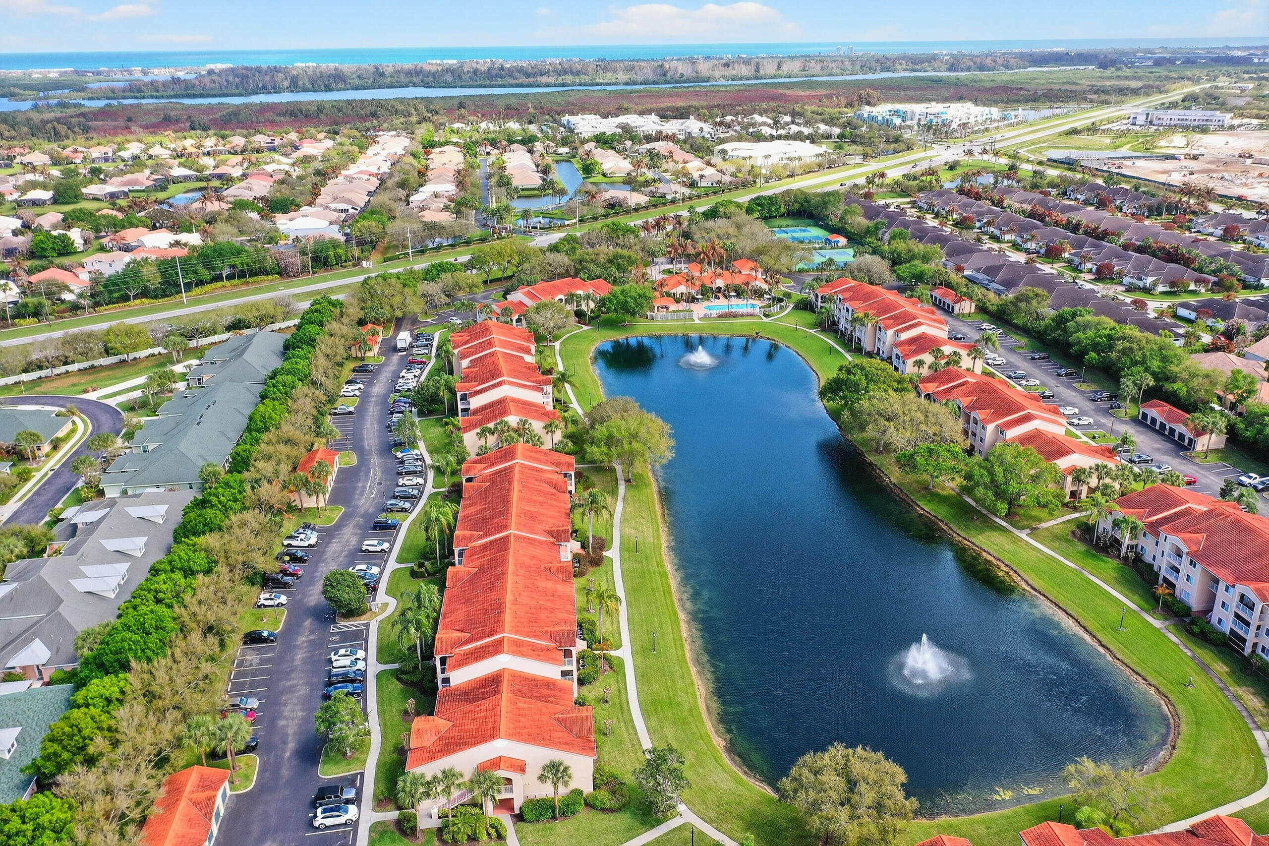 LAGUNA OF VERO BEACH - Residential