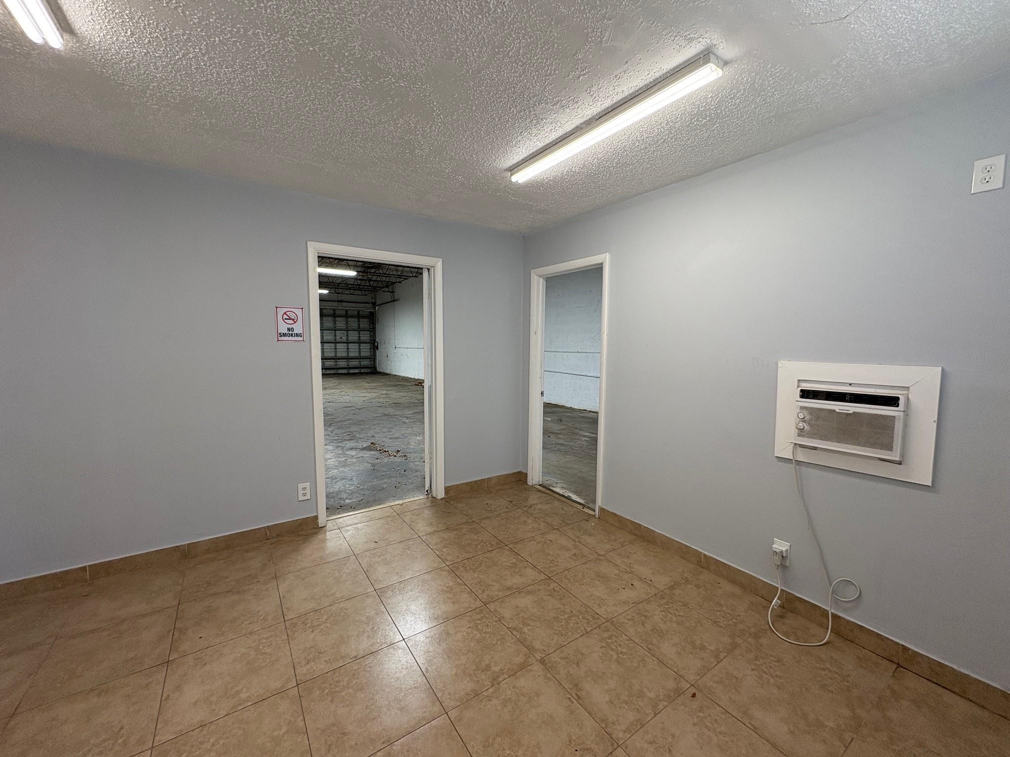 2808 NW 30th Ave 2808 Bldg 4