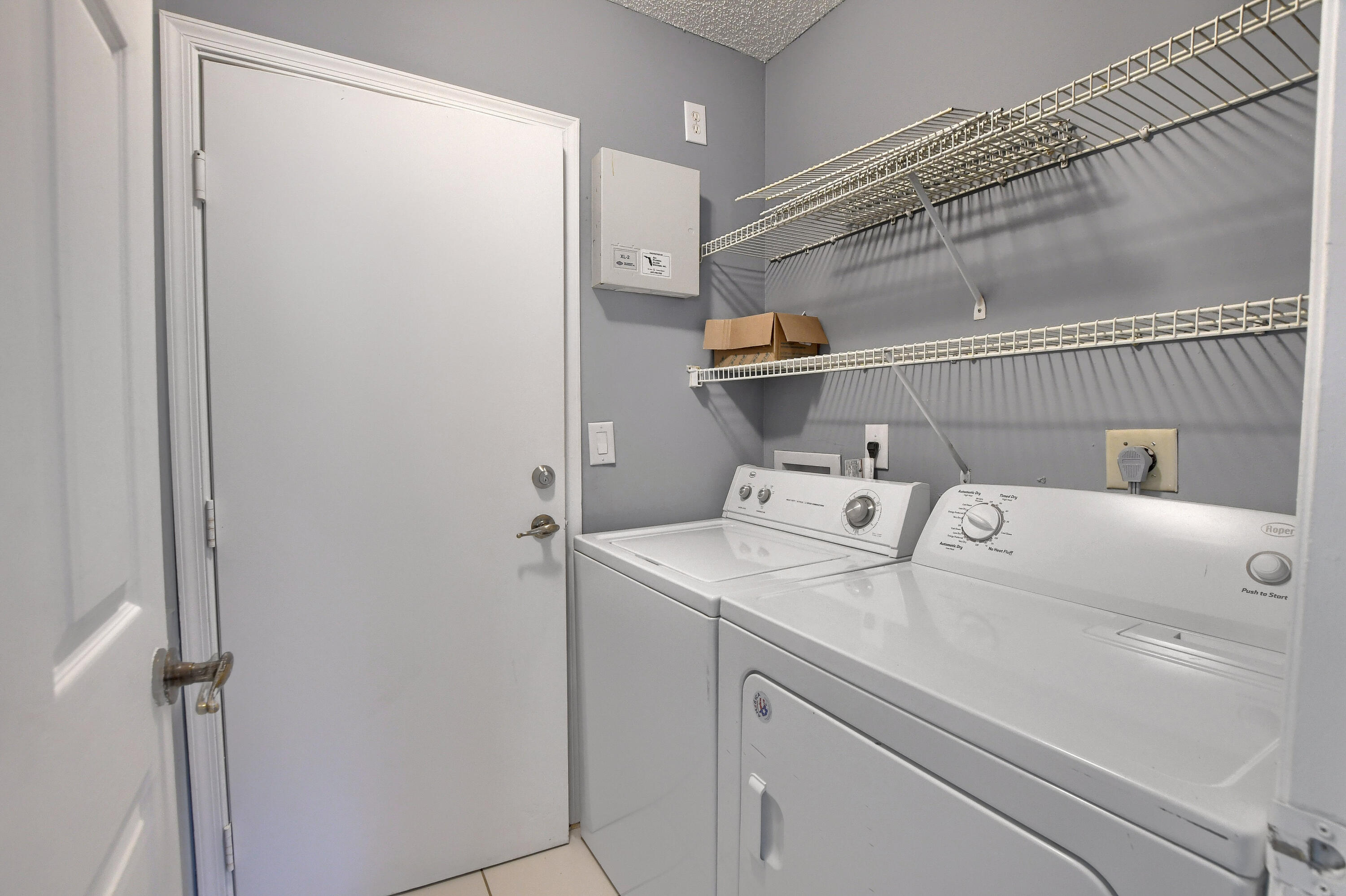 meadow lakes - Residential Lease