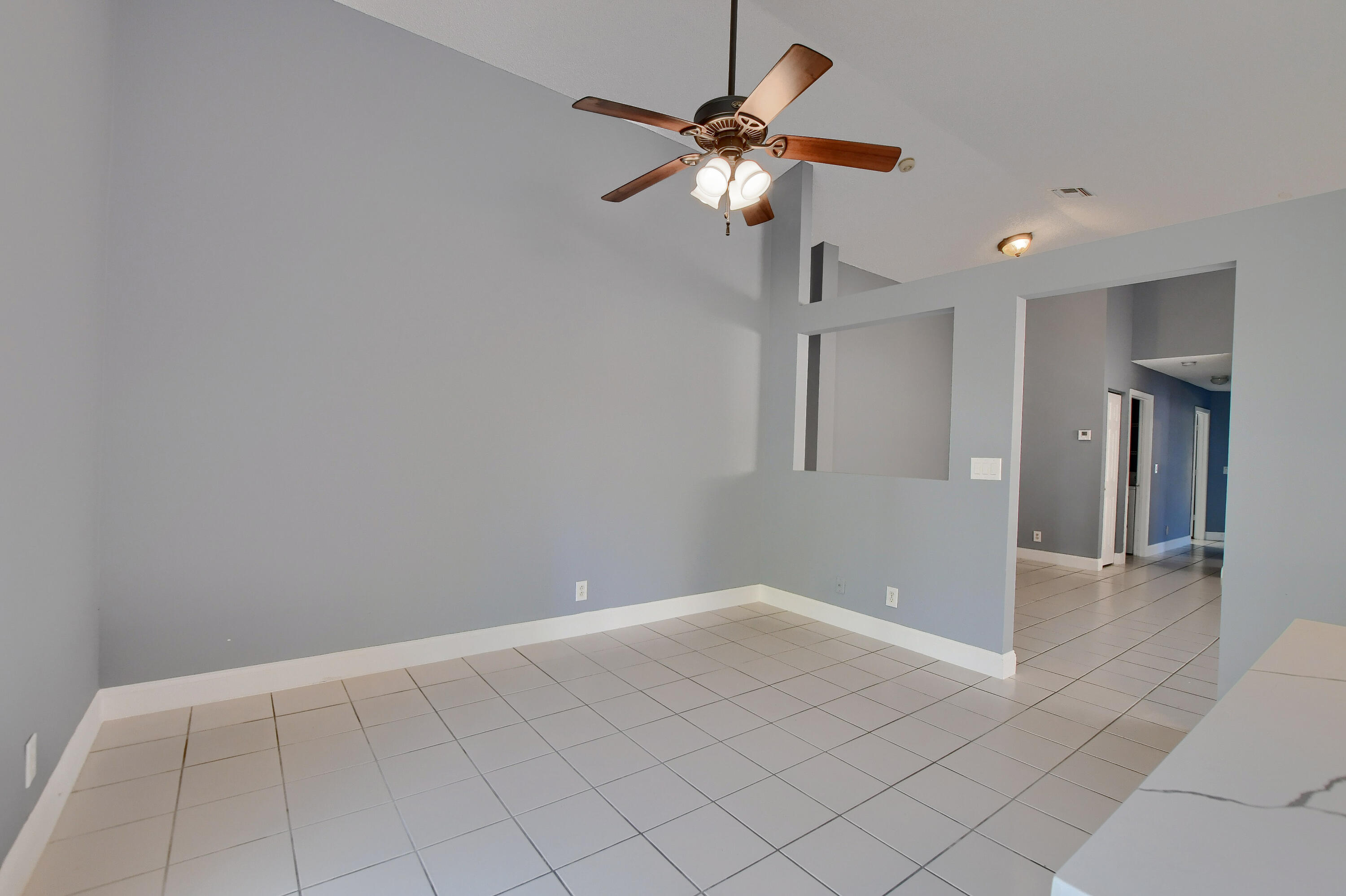 meadow lakes - Residential Lease
