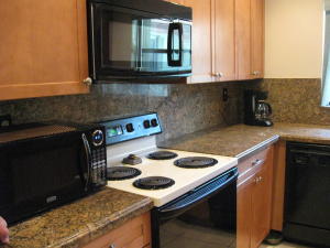 WOODS OF EMERALD HILLS PH 1 CONDO - Residential