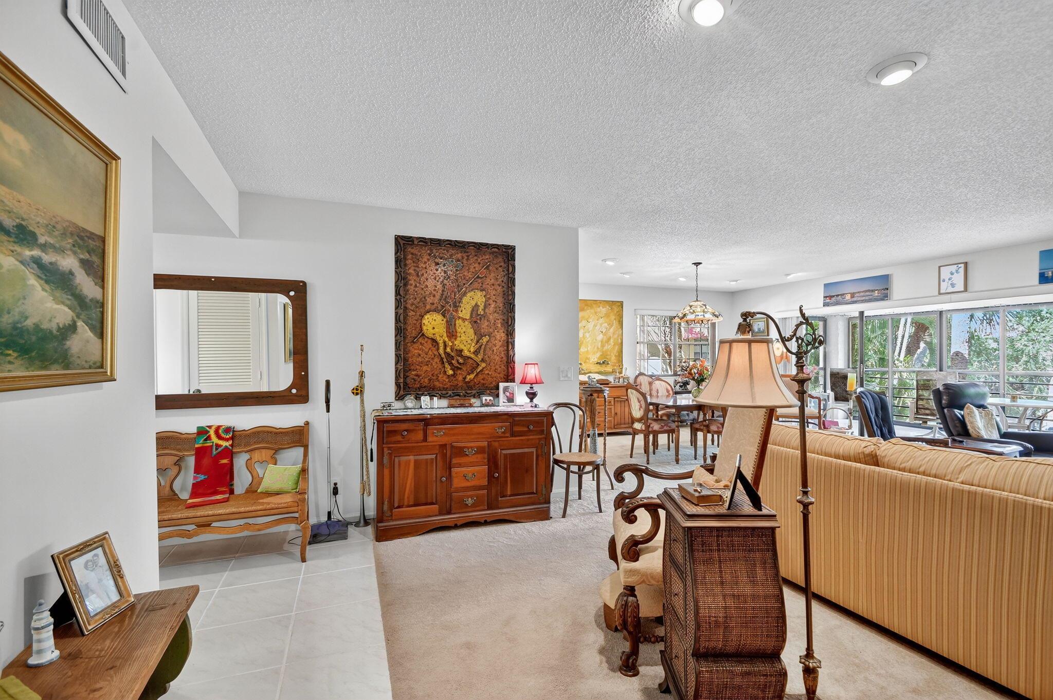 ASPEN GLEN CONDO - Residential
