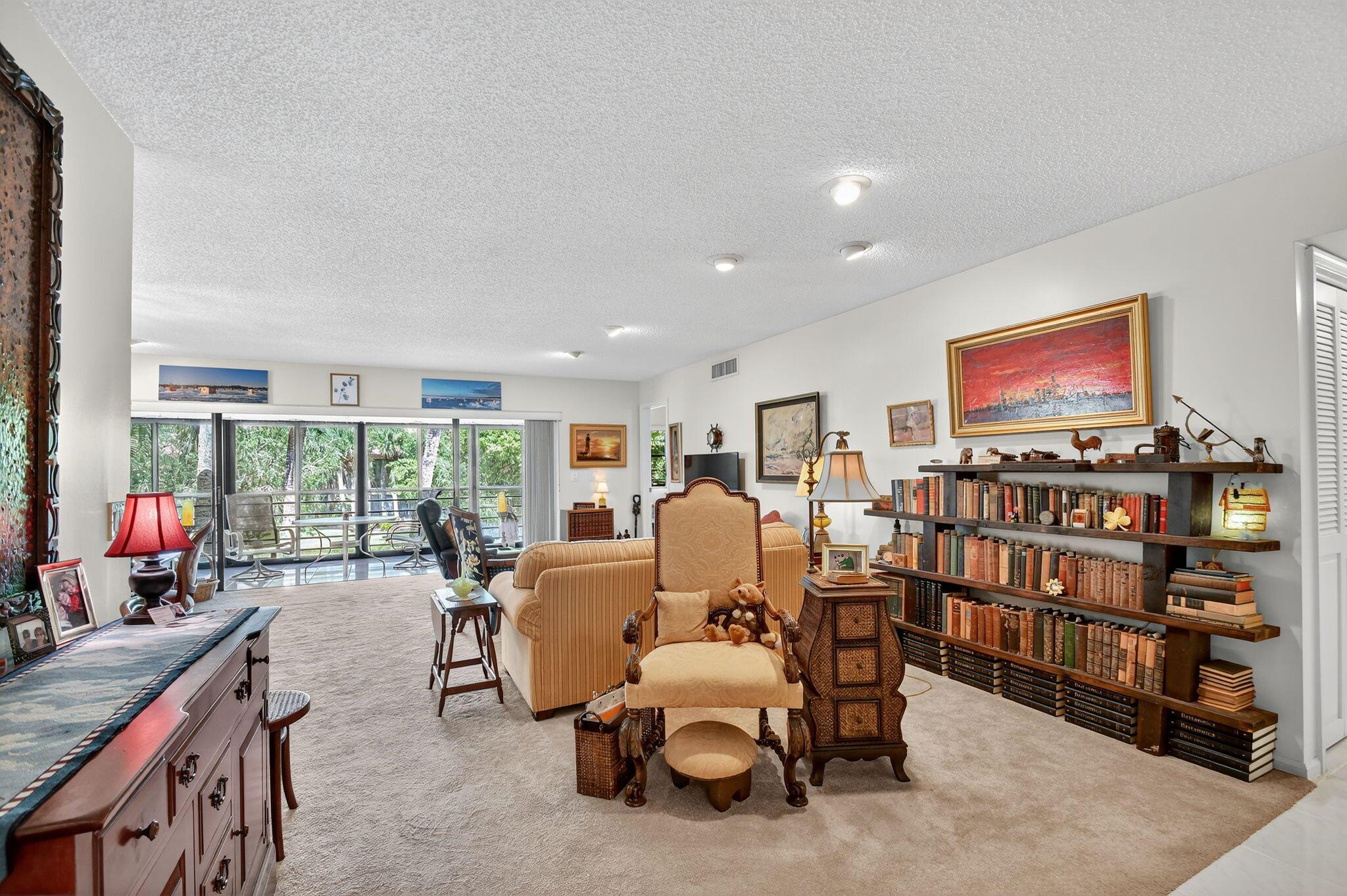 ASPEN GLEN CONDO - Residential