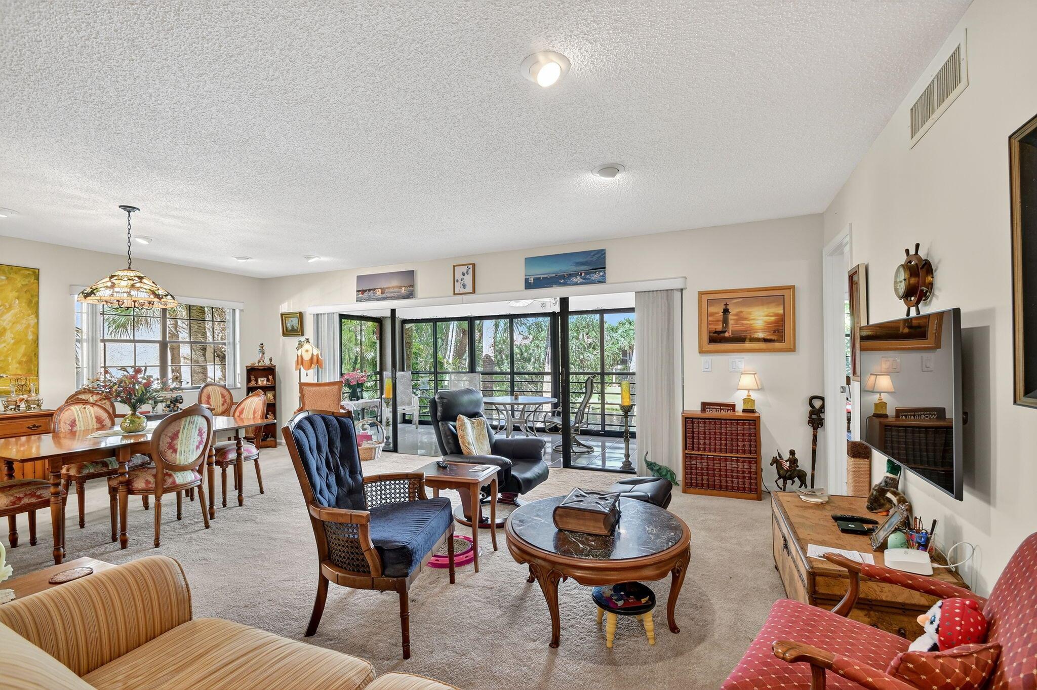 ASPEN GLEN CONDO - Residential
