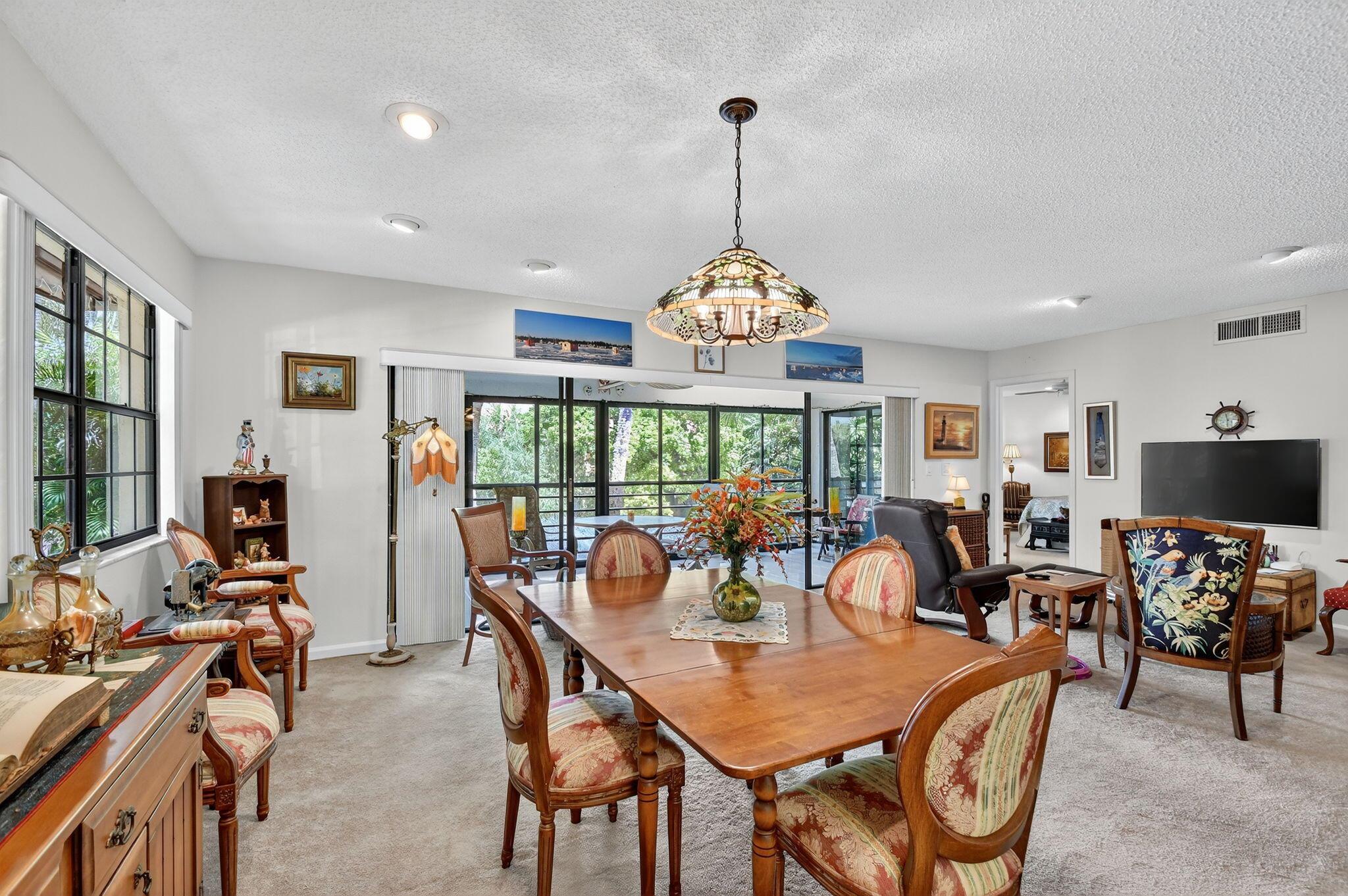 ASPEN GLEN CONDO - Residential