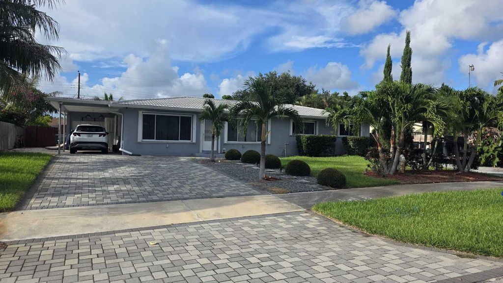 Photo of 4171 Waterway Drive, Lake Worth, FL 33461 (MLS # B26048503)
