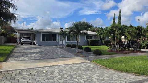 Photo of 4171 Waterway Drive, Lake Worth, FL 33461 (MLS # B26048503)